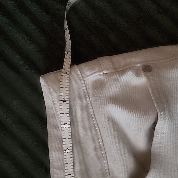 Amazon Essentials Ivory/Winter White/Cream Jeans - Picture 6 of 9